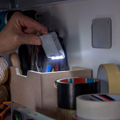 La Luz LED con Sensor de Movimiento - 2 Unidades